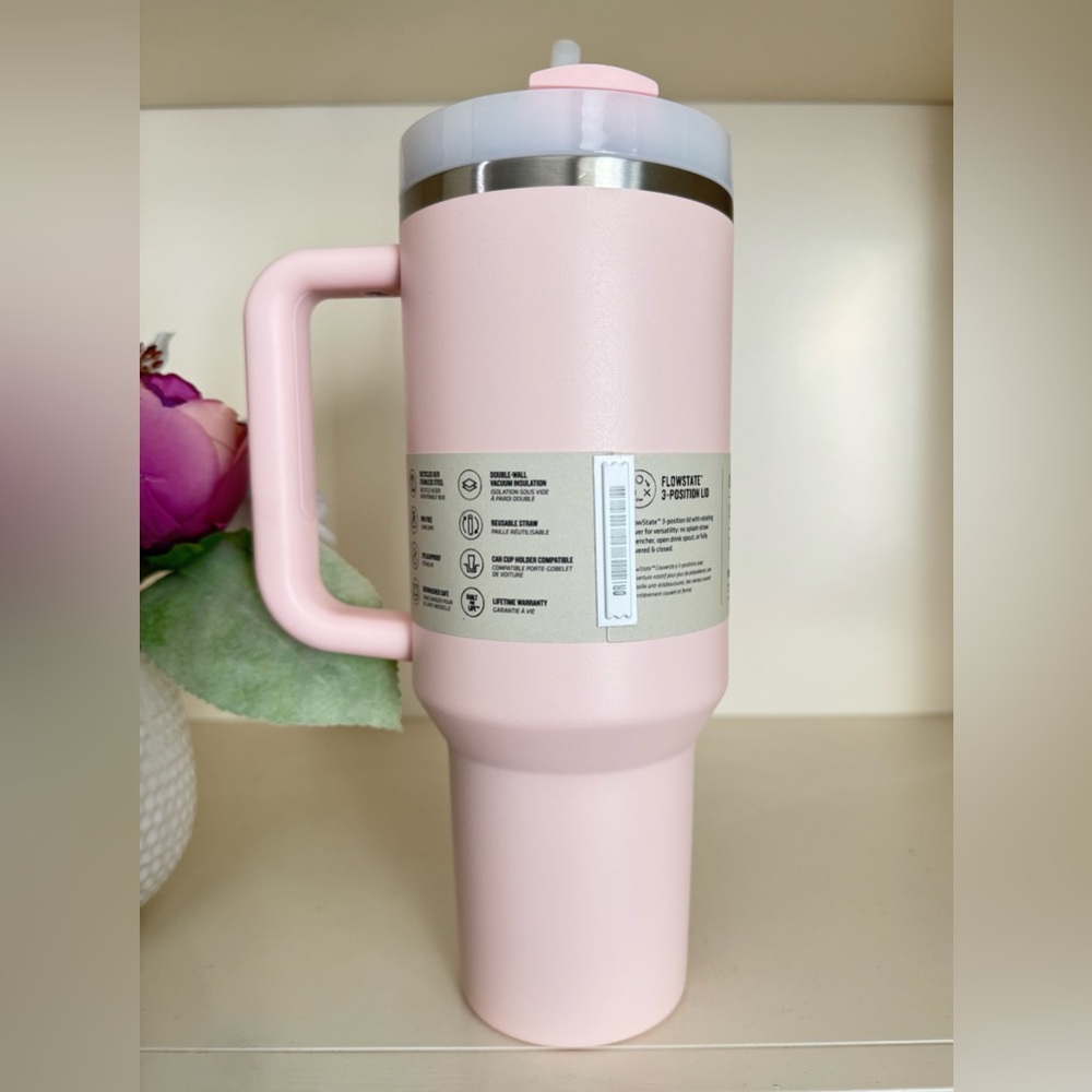 🎉LAST PIECE🎉Stanley 40 oz. Quencher H2.0‎ FlowState Tumbler Bloom - Picture 2 of 7